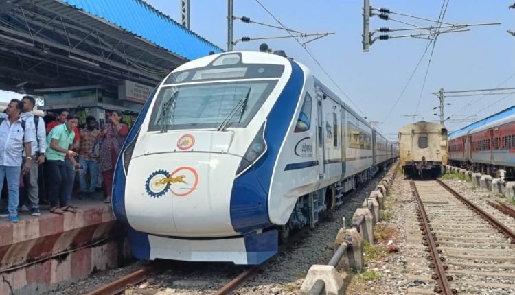 PM to flag off Puri-Rourkela Vande Bharat Express today – Dinalipi News ...